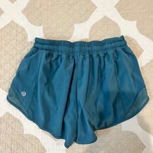 Lululemon Hotty Hot shorts